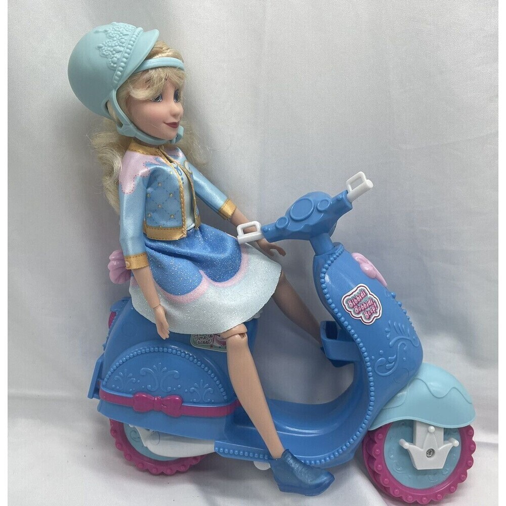 Disney Princess Comfy Squad Cinderella's Sweet Scooter Fashion Doll with Scooter